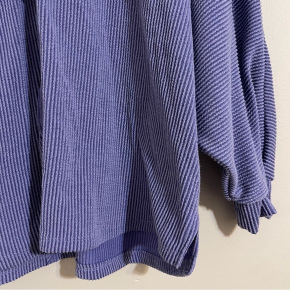 Bucket list CALL ME COZY PERIWINKLE BUTTON UP TOP - Picture 4 of 9